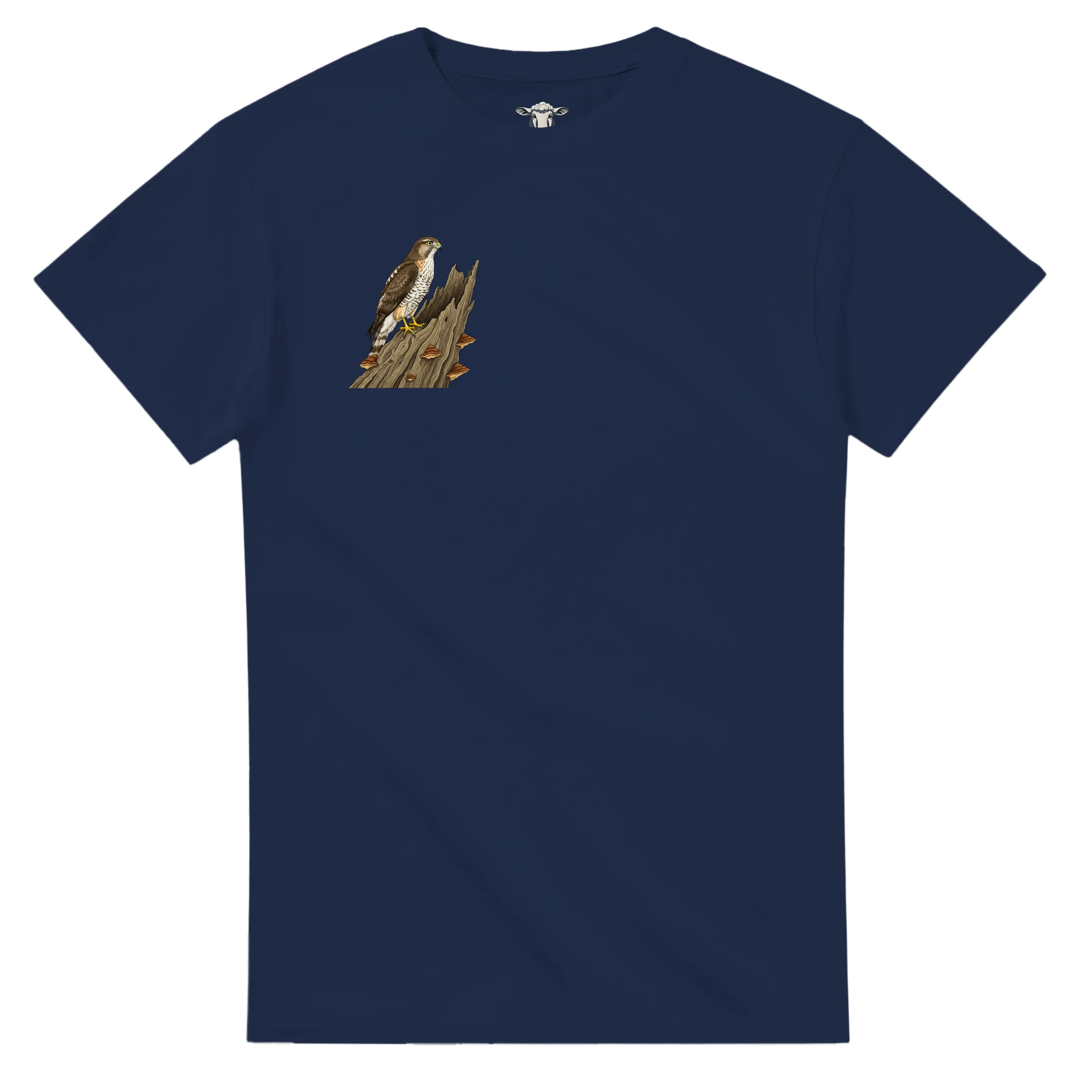 Marine Habicht T-Shirt Gildan 5000,  Motiv Habicht auf altem Baumstamm rechts klein